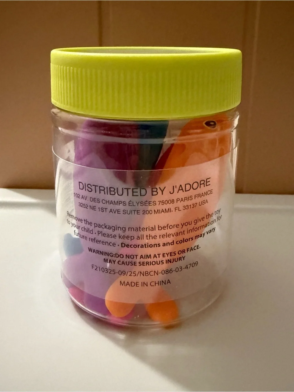Adore Stretchy Fish Toy Set - Yellow Lid with Blue, Pink, Orange, Purple Fish